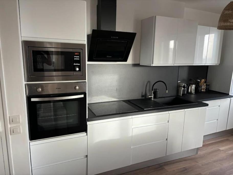 Appartement Cosy Au Coeur De La Ville Aurillac Eksteriør bilde